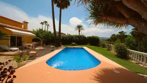 pool la ngs