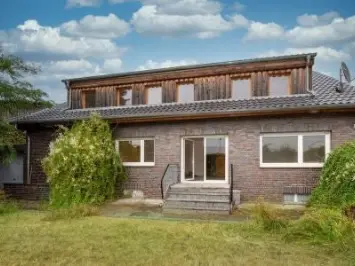 Dreifamilienhaus in Elsdorf